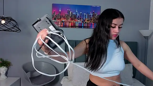 Alli cooper online show from 04-28-26, 01:27