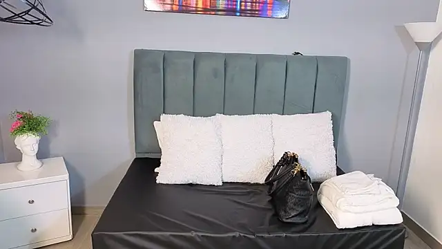 Alli cooper online show from 06-23-26, 01:42