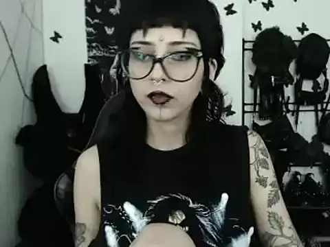 Snapshot of n0sferatus__ chatting on 02-24-26, 03:26 n0sferatus online show from 02-24-26, 03:26