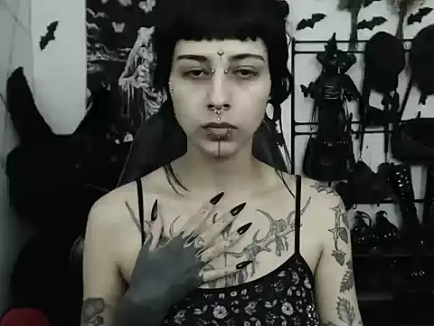 n0sferatus   online show from 05-04-26, 03:02