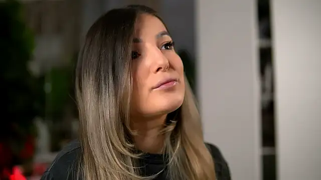 KellyMathews online show from 04-24-26, 02:25