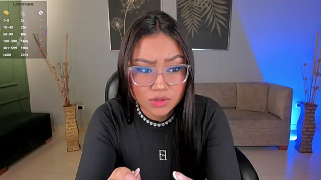 AmberLewis  online show from 11-04-25, 03:05