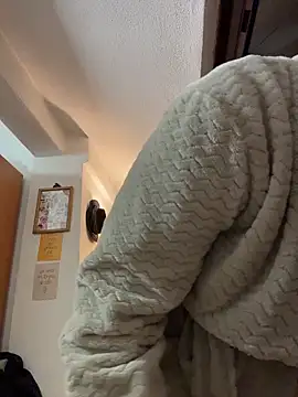 rafamarianoofc online show from 12-17-25, 10:05