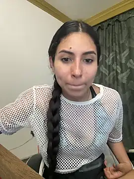 Snapshot of bella-black chatting on 03-10-26, 12:48 bella-black online show from 03-10-26, 12:48