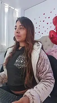 ameliefederline11 online show from 02-17-26, 06:03