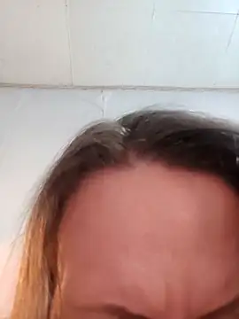 Snapshot of Evelina_cute chatting on 02-15-26, 12:58 Evelina cute online show from 02-15-26, 12:58