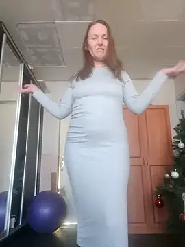 Snapshot of Evelina_cute chatting on 02-18-26, 09:27 Evelina cute online show from 02-18-26, 09:27