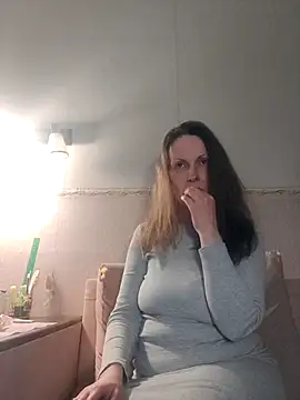 Snapshot of Evelina_cute chatting on 03-07-26, 07:22 Evelina cute online show from 03-07-26, 07:22