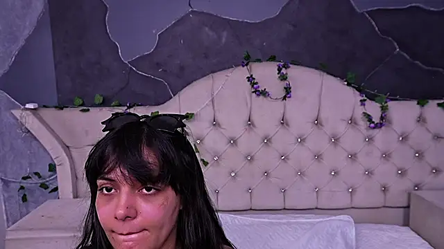 AmberGreyy  online show from 03-19-26, 05:28