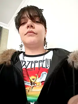 AmberGreyy  online show from 04-18-26, 01:15