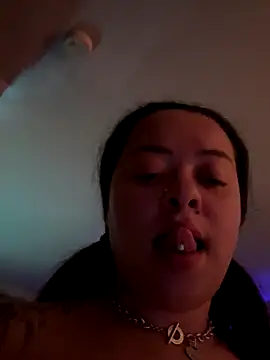 Snapshot of DhaTruth chatting on 12-02-24, 11:18 DhaTruth online show from 12-02-24, 11:18