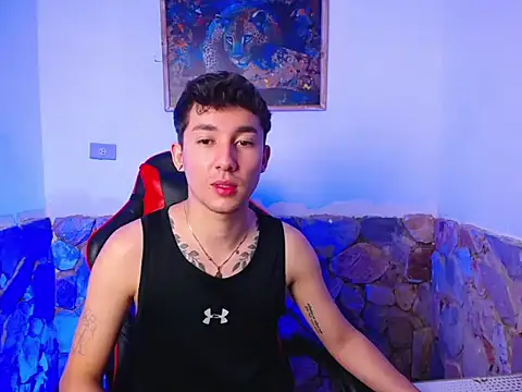 Snapshot of SebasstianGrand chatting on 11-17-25, 07:19 SebasstianGrand online show from 11-17-25, 07:19