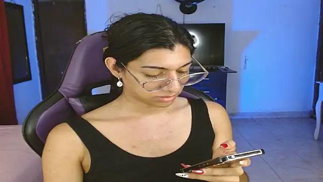 engielphoenis14 online show from 01-16-26, 03:21