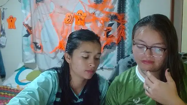 clayre and jill online show from 11-04-25, 03:16