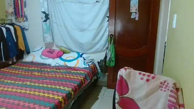 Snapshot of clayre_and_jill chatting on 11-04-25, 07:57 clayre and jill online show from 11-04-25, 07:57