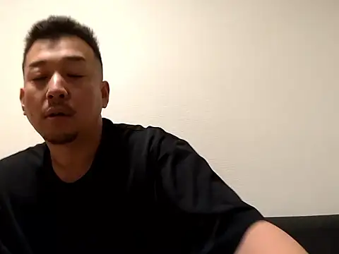 Snapshot of KOUHEY2023 chatting on 04-03-26, 04:05 KOUHEY2023 online show from 04-03-26, 04:05