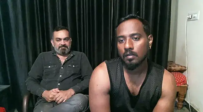 Snapshot of indianbull2023 chatting on 01-26-25, 05:23 indianbull2023 online show from 01-26-25, 05:23