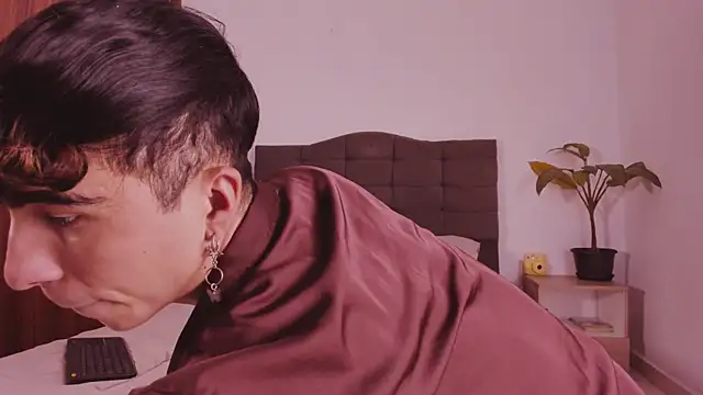 2gays 1Str8 online show from 04-21-26, 07:17