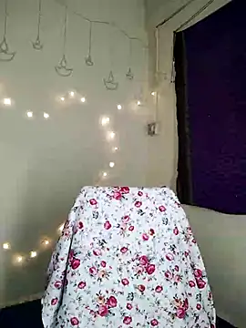 Snapshot of Jenny-Lucifer chatting on 02-10-25, 01:01 Jenny-Lucifer online show from 02-10-25, 01:01