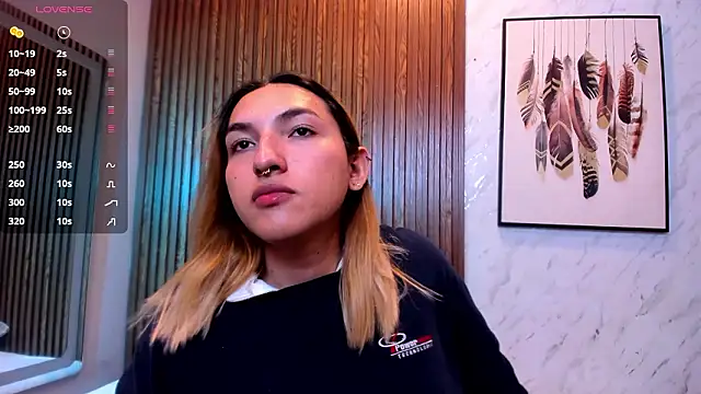 Snapshot of TomLondon_ chatting on 02-26-26, 03:55 TomLondon online show from 02-26-26, 03:55