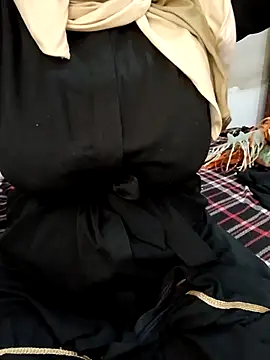 Snapshot of Saakoora chatting on 11-13-25, 08:57 Saakoora online show from 11-13-25, 08:57