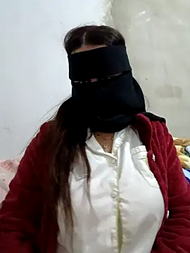 Snapshot of Saakoora chatting on 11-27-25, 09:39 Saakoora online show from 11-27-25, 09:39