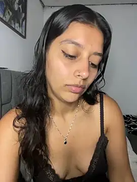 Snapshot of BrittanyDiaz chatting on 10-14-25, 08:42 BrittanyDiaz online show from 10-14-25, 08:42