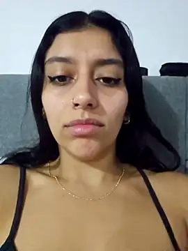 Snapshot of BrittanyDiaz chatting on 11-10-25, 02:16 BrittanyDiaz online show from 11-10-25, 02:16