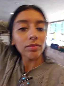 Snapshot of BrittanyDiaz chatting on 11-26-25, 02:51 BrittanyDiaz online show from 11-26-25, 02:51