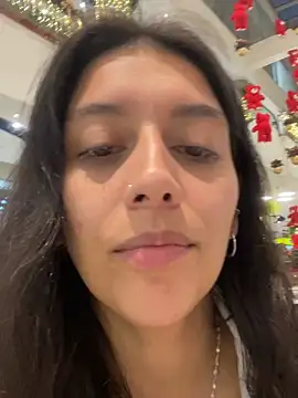 Snapshot of BrittanyDiaz chatting on 12-16-25, 11:10 BrittanyDiaz online show from 12-16-25, 11:10