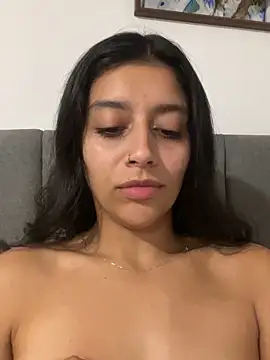 Snapshot of BrittanyDiaz chatting on 03-05-26, 07:04 BrittanyDiaz online show from 03-05-26, 07:04