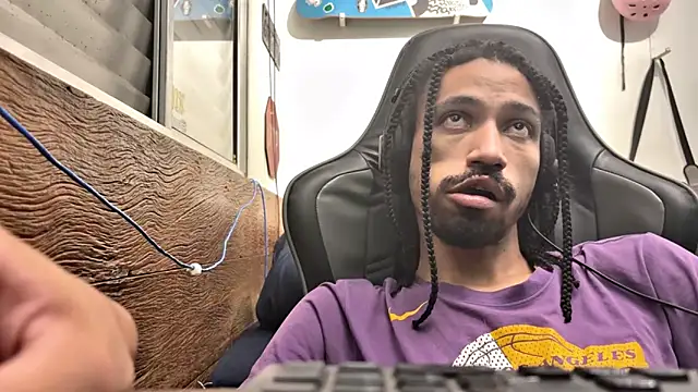 hotcamboy420 online show from 02-25-25, 03:52