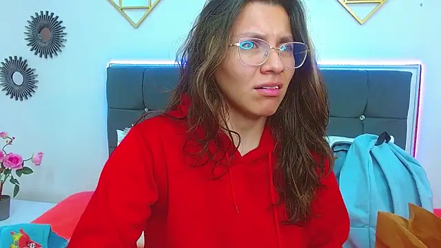 karlamorris  online show from 03-11-25, 02:18