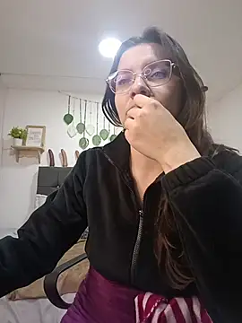 karlamorris  online show from 10-26-25, 05:35