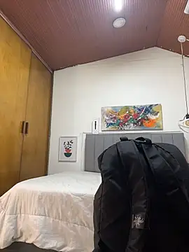 karlamorris  online show from 02-10-26, 01:15