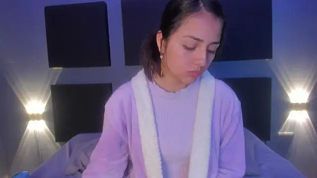 Snapshot of Sophy_SmileSweet chatting on 01-23-25, 11:48 Sophy SmileSweet online show from 01-23-25, 11:48