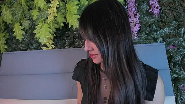 Snapshot of Sophy_SmileSweet chatting on 02-21-25, 05:53 Sophy SmileSweet online show from 02-21-25, 05:53