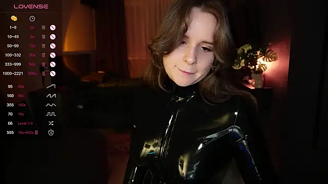 Snapshot of Jantrlatex chatting on 05-17-26, 08:38 Jantrlatex online show from 05-17-26, 08:38