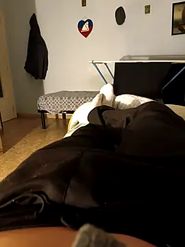 italovene online show from 12-21-25, 06:04