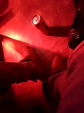 Snapshot of freakniknutty chatting on 03-09-25, 05:11 freakniknutty online show from 03-09-25, 05:11