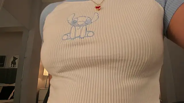 Snapshot of renee_shelby_ chatting on 03-11-25, 09:59 renee shelby online show from 03-11-25, 09:59