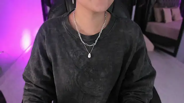 Snapshot of renee_shelby_ chatting on 02-16-26, 07:54 renee shelby online show from 02-16-26, 07:54