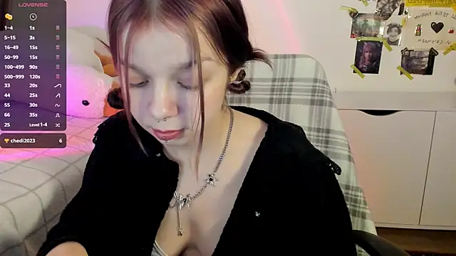 crystal lilith online show from 02-03-25, 09:07