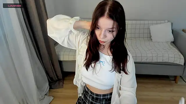Snapshot of crystal_lilith chatting on 07-11-26, 05:48 crystal lilith online show from 07-11-26, 05:48