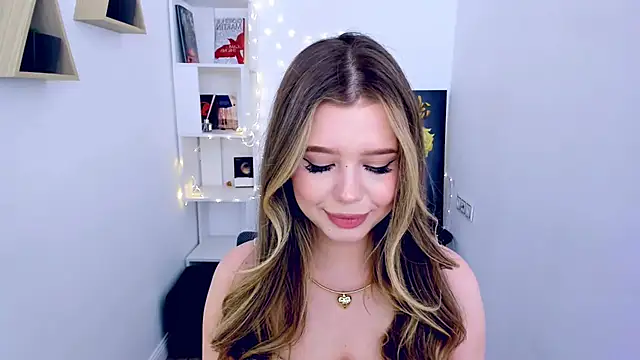 FollowLovee online show from 03-19-25, 05:50