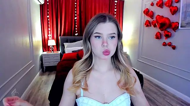 FollowLovee online show from 02-20-26, 03:47