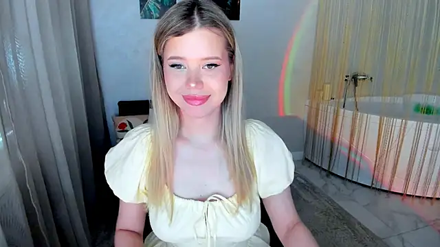FollowLovee online show from 06-13-26, 03:48
