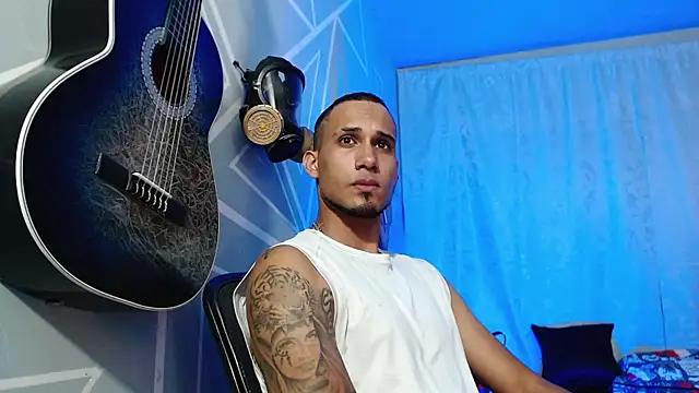 MagnusFrost online show from 02-05-25, 10:33