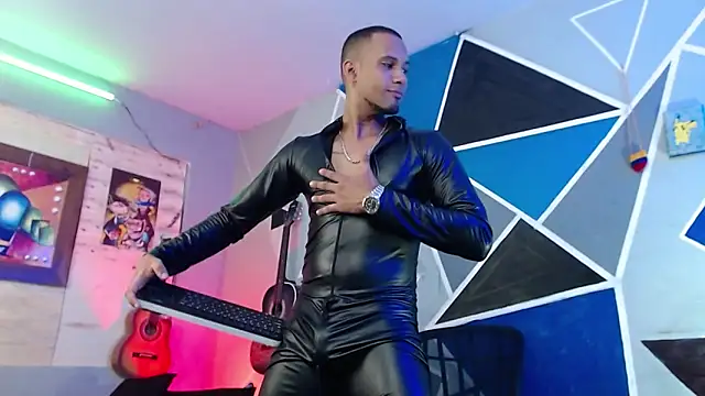 MagnusFrost online show from 12-23-25, 07:28