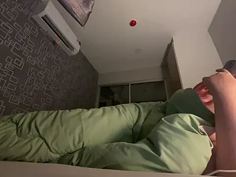 iamMalixxx online show from 08-02-26, 12:58